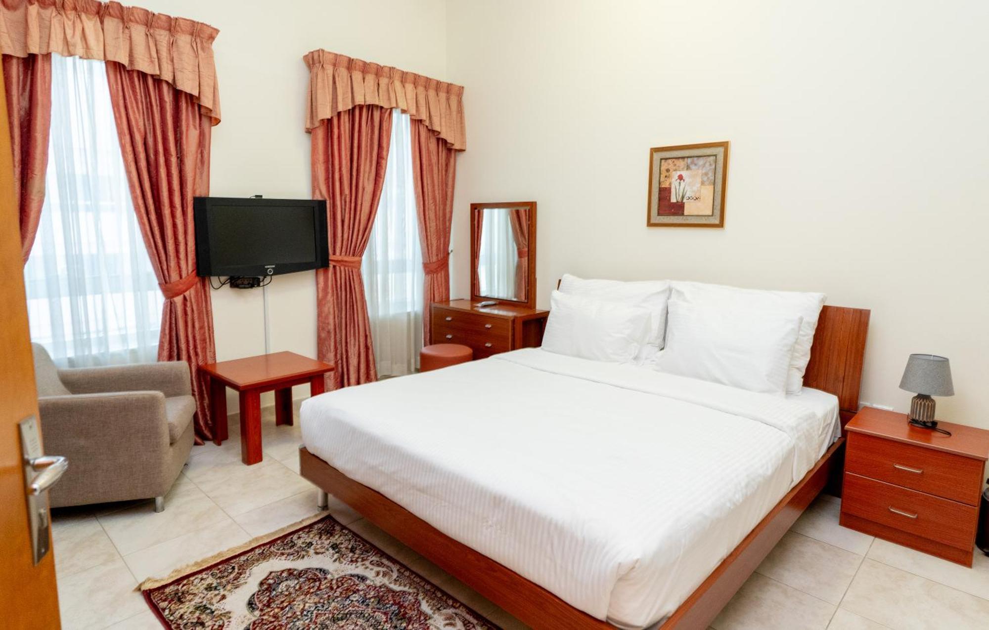 Al Raya Hotel Apartments Дубай Екстер'єр фото