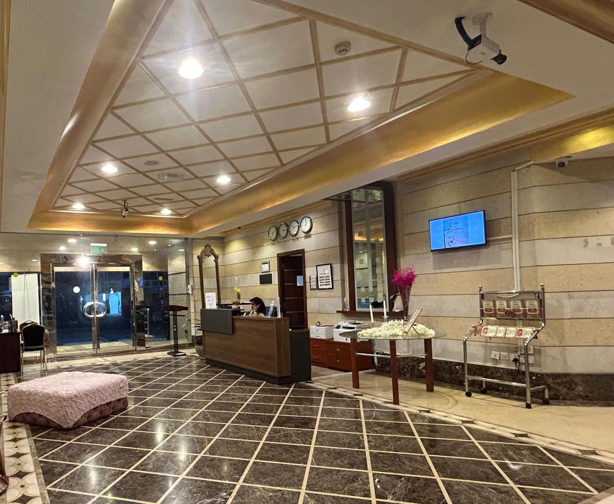 Al Raya Hotel Apartments Дубай Екстер'єр фото