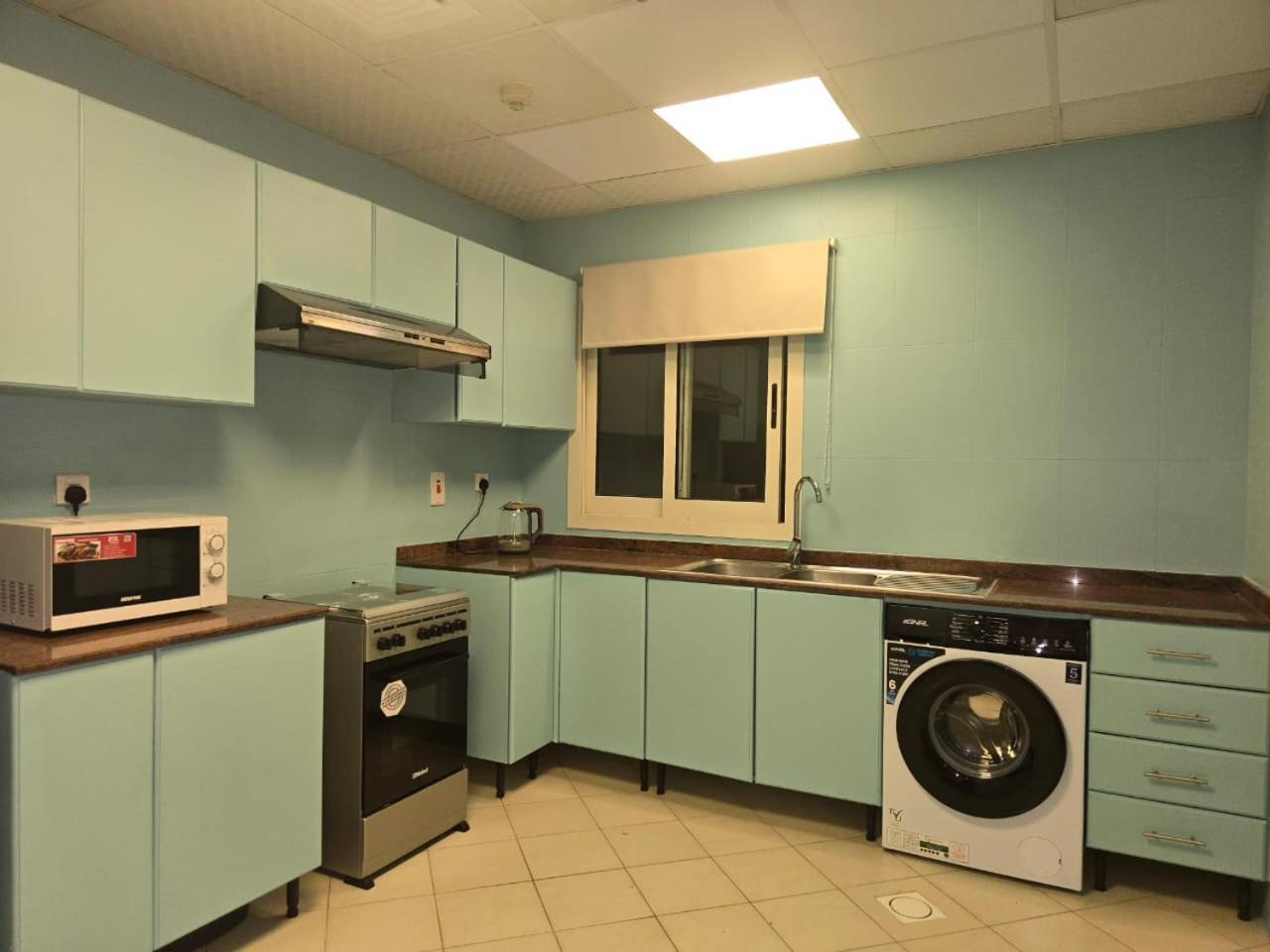 Al Raya Hotel Apartments Дубай Екстер'єр фото